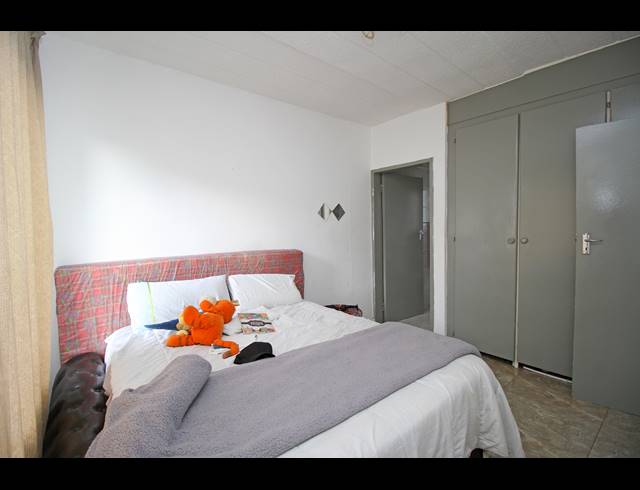 2 BEDROOM APARTMENT FOR SALE IN NORTHGATE
